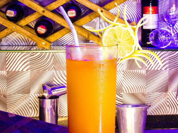 Food & Drinks 4, Jade Hotel And Suites, Makati City