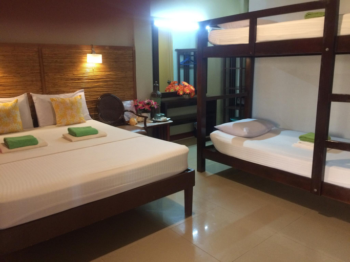 Bedroom 4, Mayfair Resort, Panglao
