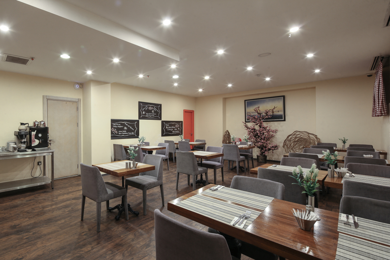 Food & Drinks 5, The Gate 30 Suites Hotel, Atasehir