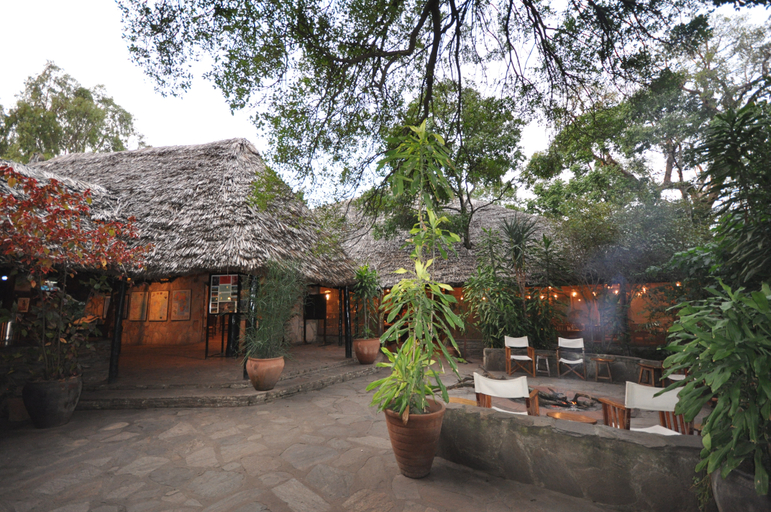Public Area 3, Fig Tree Camp, Narok West