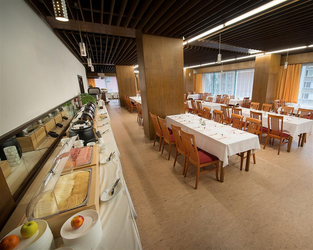 Food & Drinks 5, Hotel Grand Litava Beroun, Beroun
