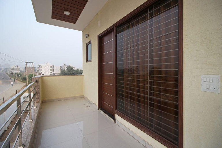 OYO 7530 Sector 57, Gurgaon