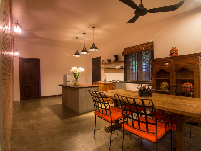 Public Area 3, The Orientation Lodge, Siem Reap