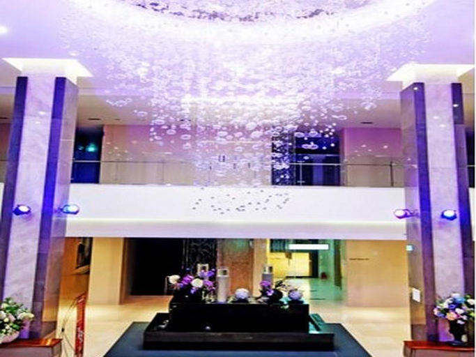 Public Area 3, Queen Vell Hotel & Wedding, Dong