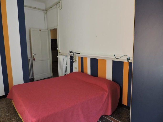 Albergo La Vela, Genova