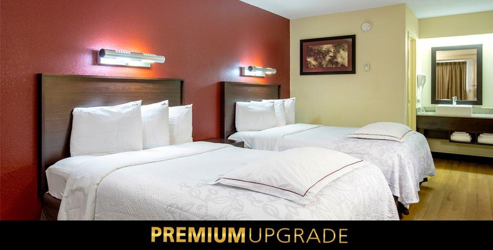 Bedroom 5, Red Roof PLUS+ Washington DC - Oxon Hill, Prince George's