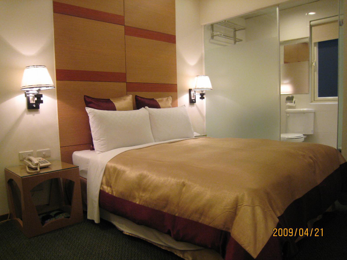 Bedroom 5, Purple Garden Hotel, Taipei City