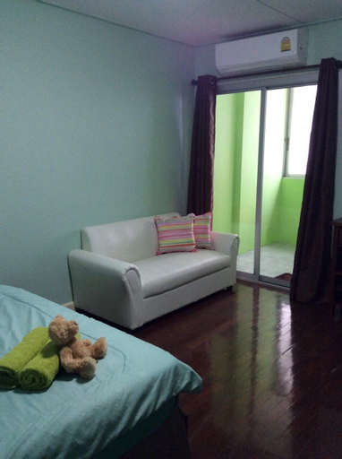Pin Guest House, Dusit