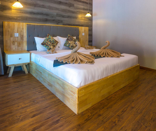 Sara Resort, Botum Sakor