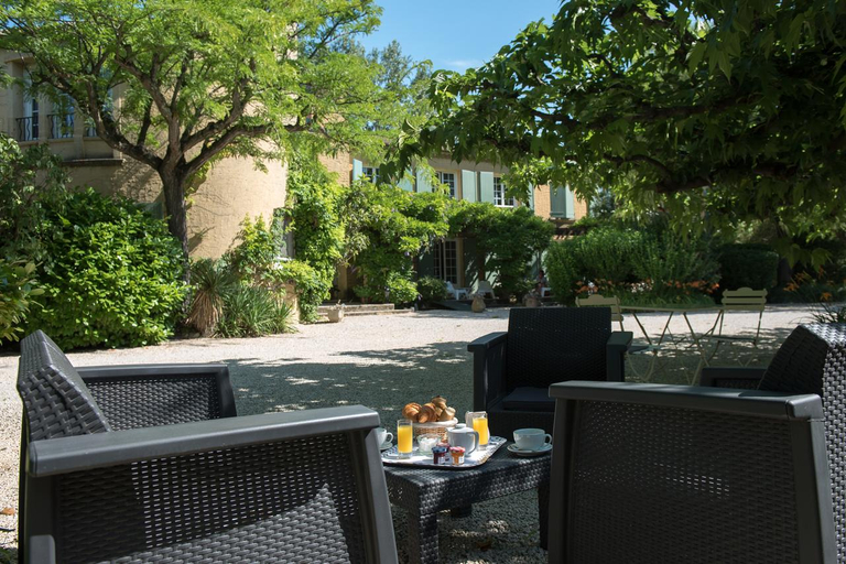 Public Area, Logis Hôtel Castel Mouisson, Bouches-du-Rhône