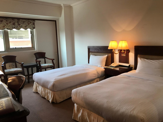 Bedroom 4, Sunrise Hotel, Tainan