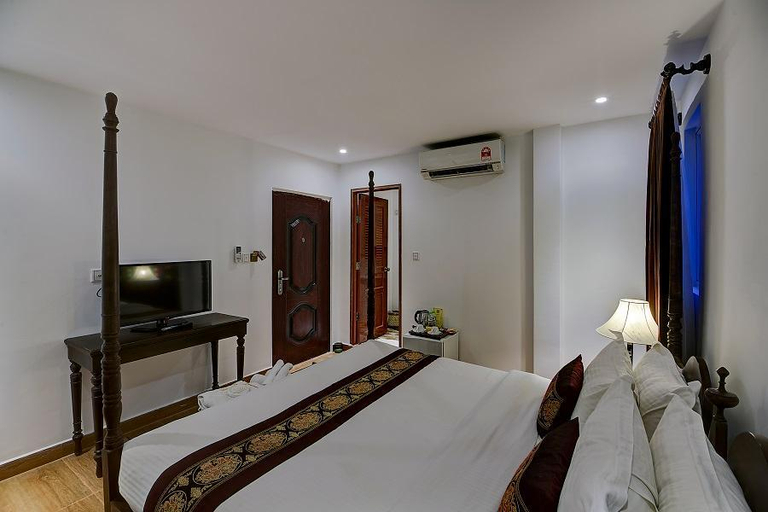Exterior & Views 2, PRASATs Boutique Hotel, Phnom Penh