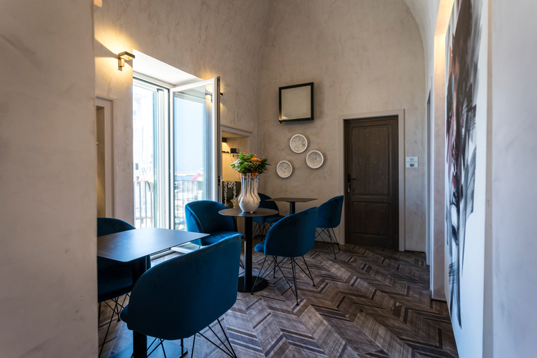 Exterior & Views 3, Al Console Luxury Suite, Bari