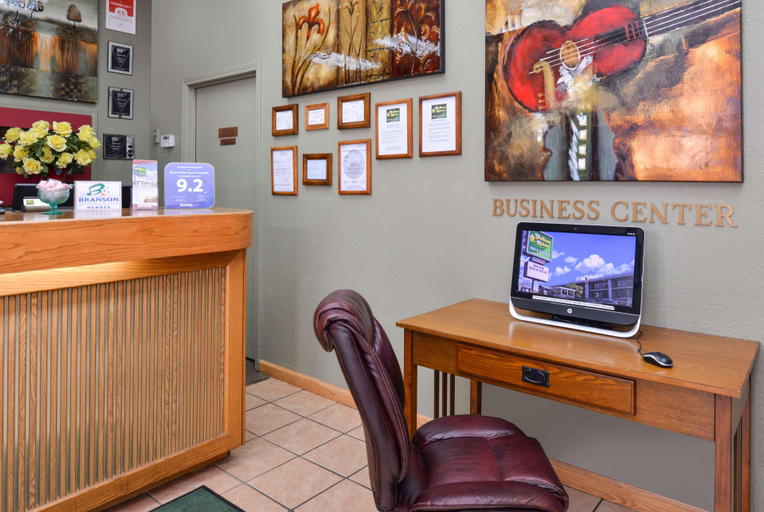Public Area 2, Ramada by Wyndham Branson, Taney