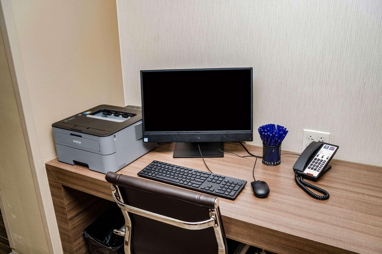 Others 2, Mainstay Suites, Obion