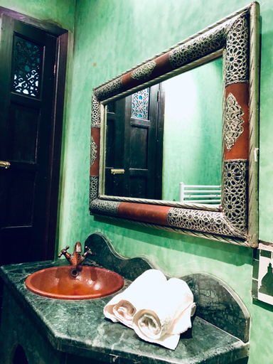 Bathroom 5, Villa Dar Jbila, Tanger-Assilah
