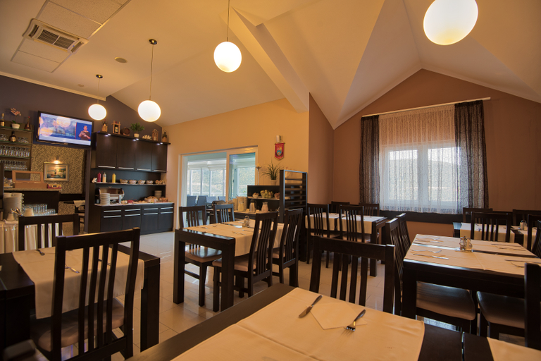 Food & Drinks 5, Hotel Agava, Herzegovina-Neretva