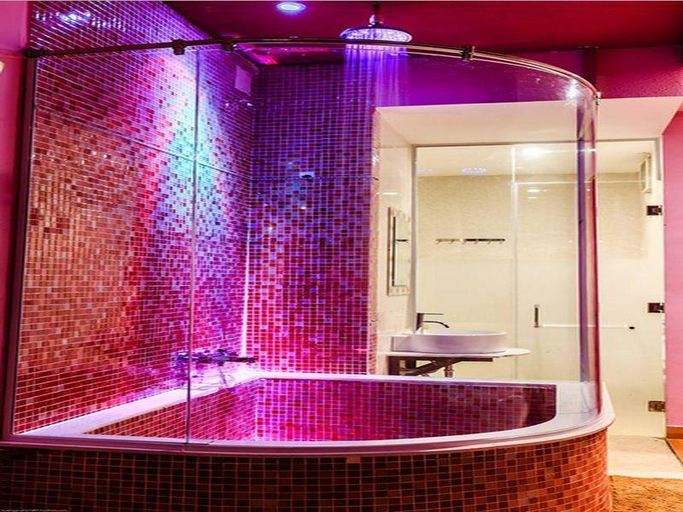 Bathroom 5, Bonita Boutique Hotel, District 5