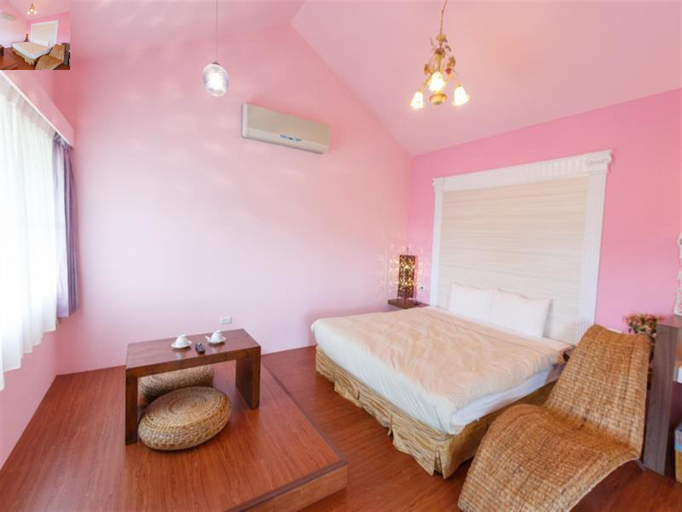 Bedroom 1, Red Sun, Pingtung