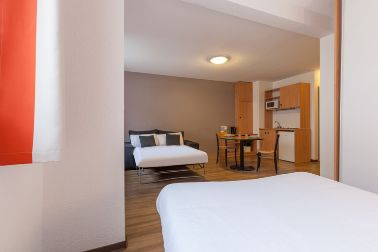 Bedroom 2, City Residence Strasbourg Access, Bas-Rhin