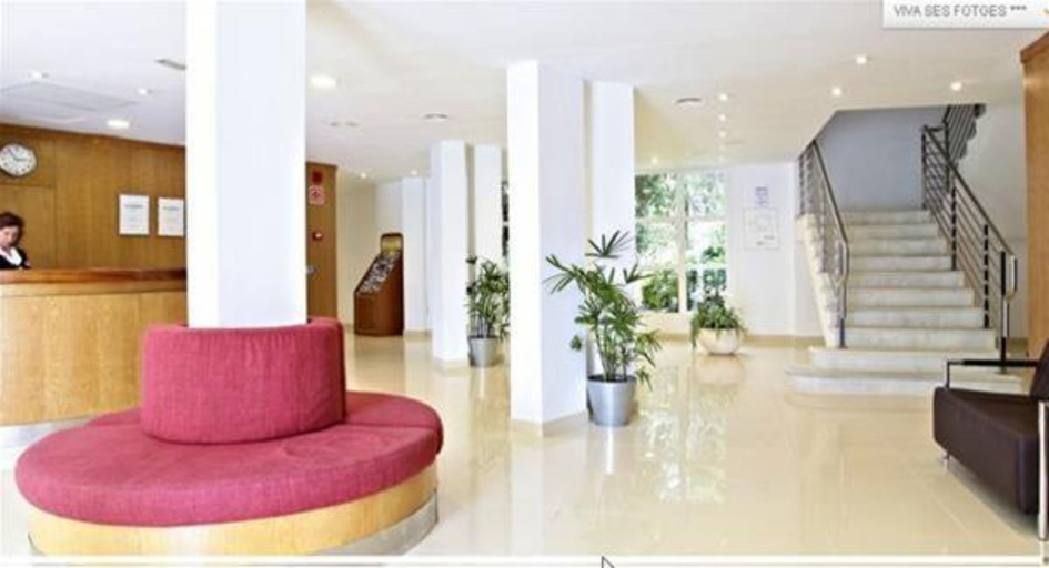 Public Area, Ses Fotges, Baleares