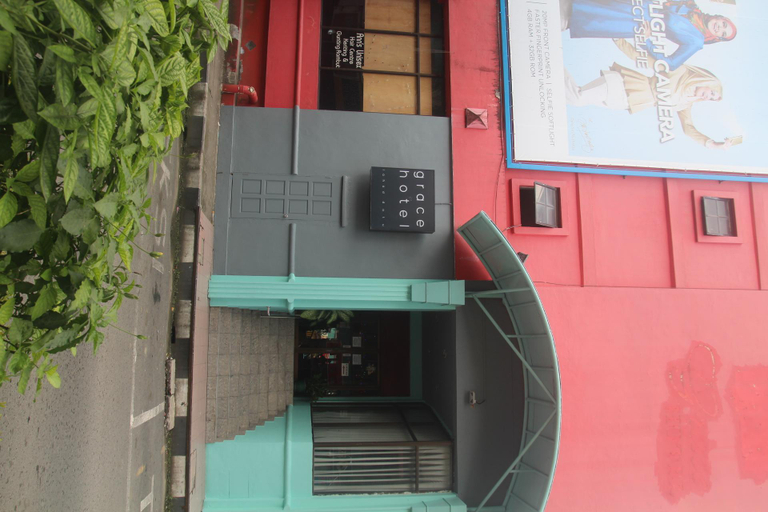 Others 5, Grace Hotel, Lahad Datu