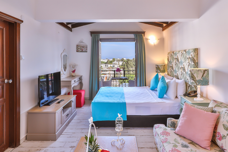 Bedroom 3, Mare Garden Hotel, Bodrum