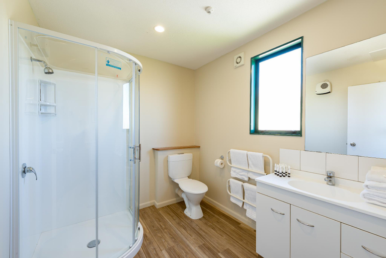 Bathroom 4, Lobster Inn Motor Lodge, Kaikoura