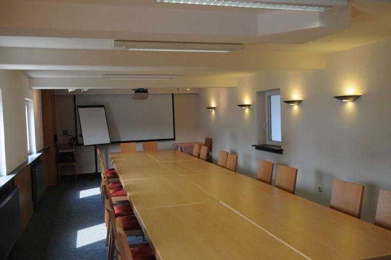 Others 4, mD-Hotel Sonne, Karlsruhe