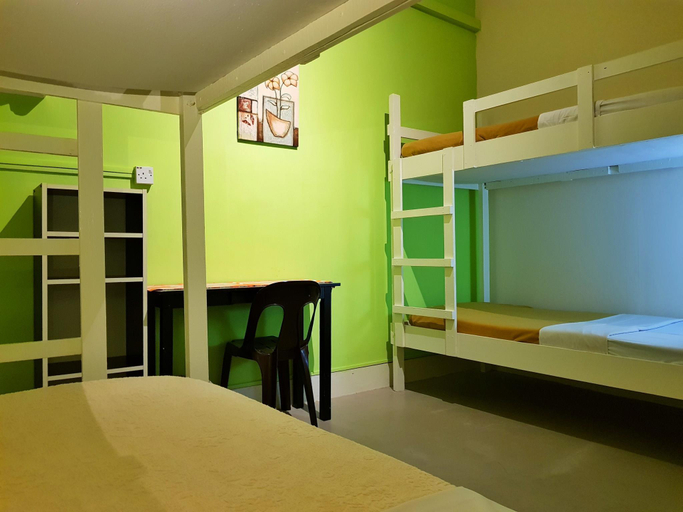 Bedroom 3, Hotel Victoria, Kota Kinabalu