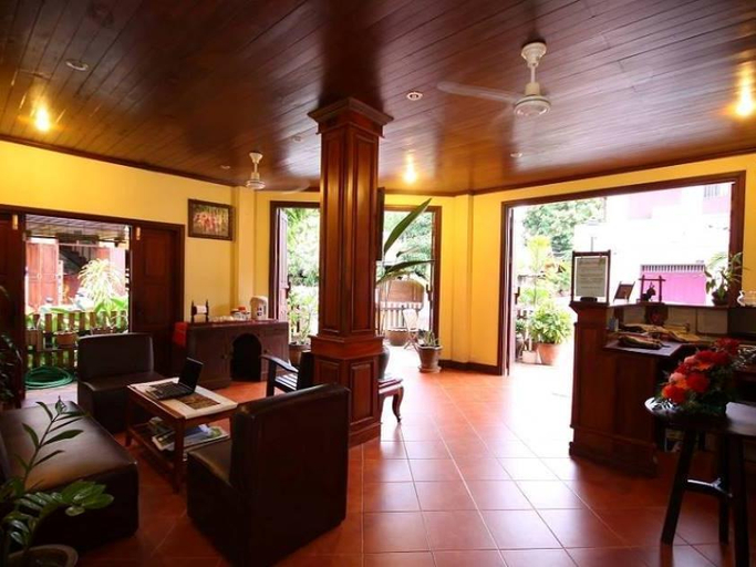 Food & Drinks, Villa Champa, Chomphet