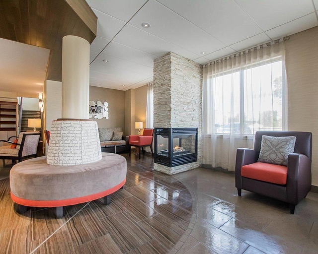 Public Area 2, Comfort Inn, Antoine-Labelle