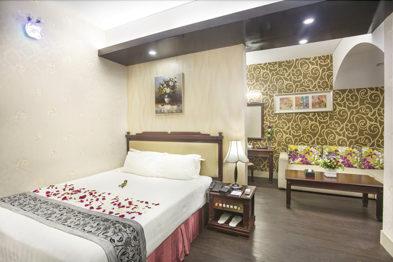 Bedroom 2, Hotel Highgarden, Dhaka