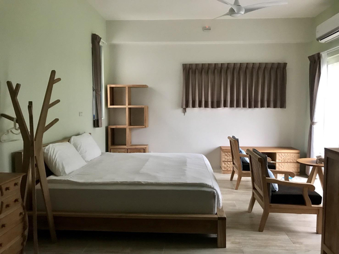 Bedroom, Drinking@Mountain&Wind, Hualien