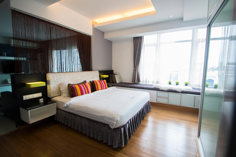 Bedroom 3, Naki Suites at Silvertown, Phnom Penh