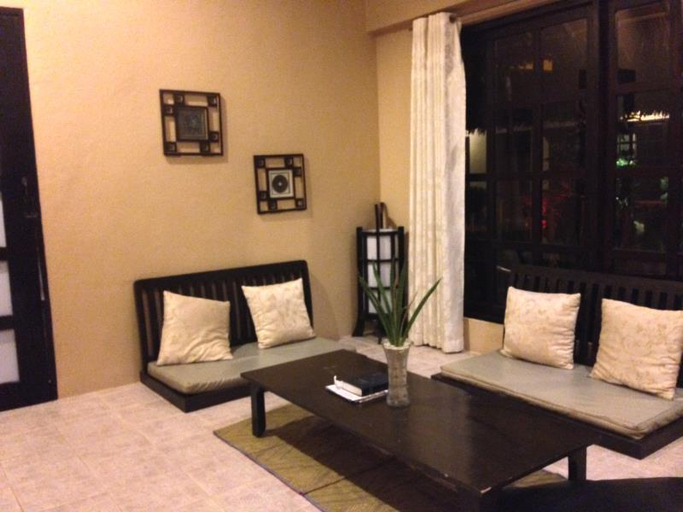 Others 5, Eclipse Resort, Malay