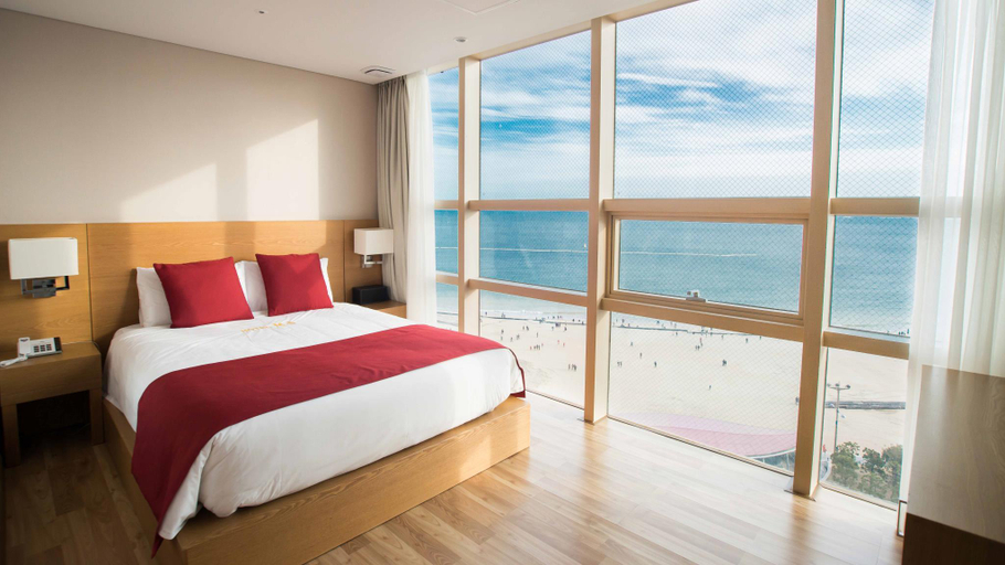 Bedroom 2, MS Hotel, Haeundae