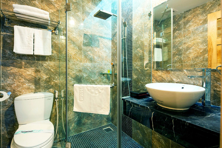 Bathroom 5, Hanoi Sky Hotel, Hoàn Kiếm