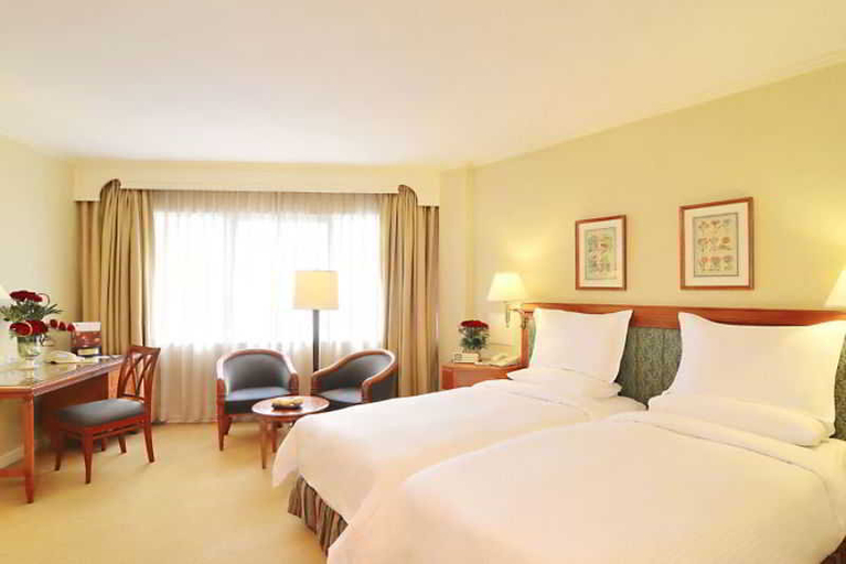 Bedroom 3, Mandarin Oriental Makati, Manila, Makati City