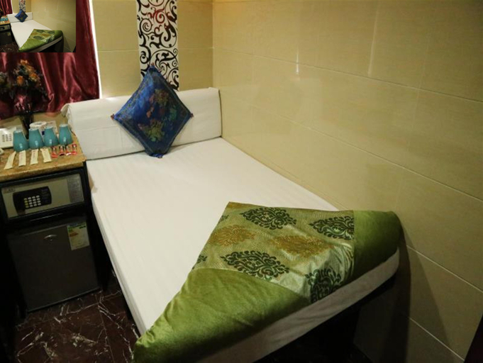 Bedroom 3, Tokyo Hostel, Kowloon