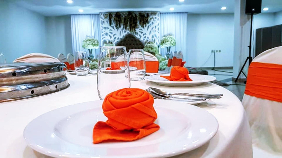 Food & Drinks 5, Hotel Amara, Subang Jaya