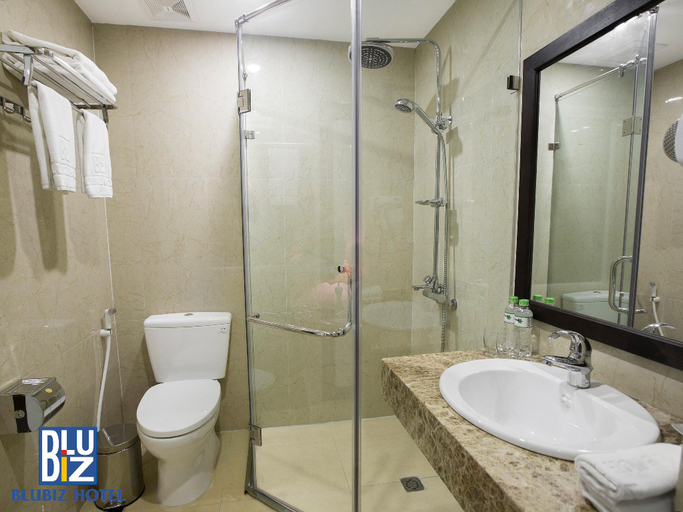 Bathroom 3, Blubiz Hotel My Dinh, Từ Liêm