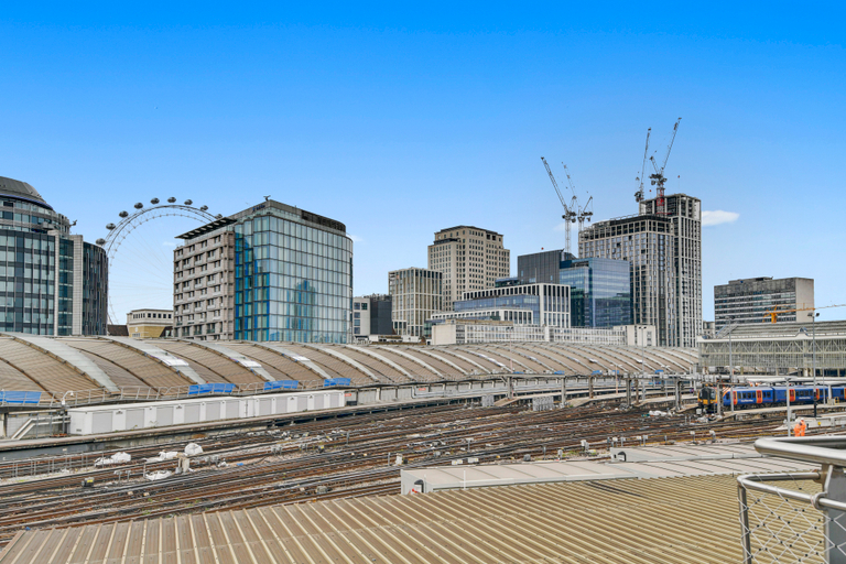 Exterior & Views 3, StowAway Waterloo, London