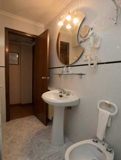 Bathroom, Hotel Odón, Alicante