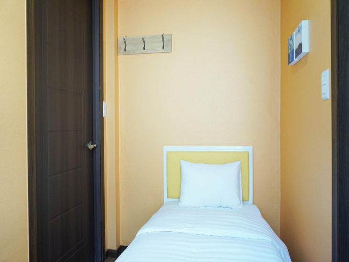 Public Area 2, Hotel Marguerite, Jung