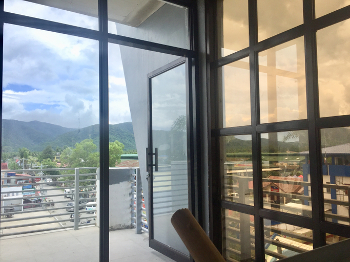 Exterior & Views 2, Rupert A, Baler