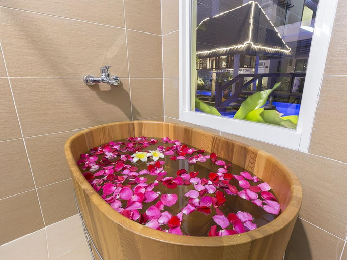Bathroom 5, Bali Hotel, Dangkao