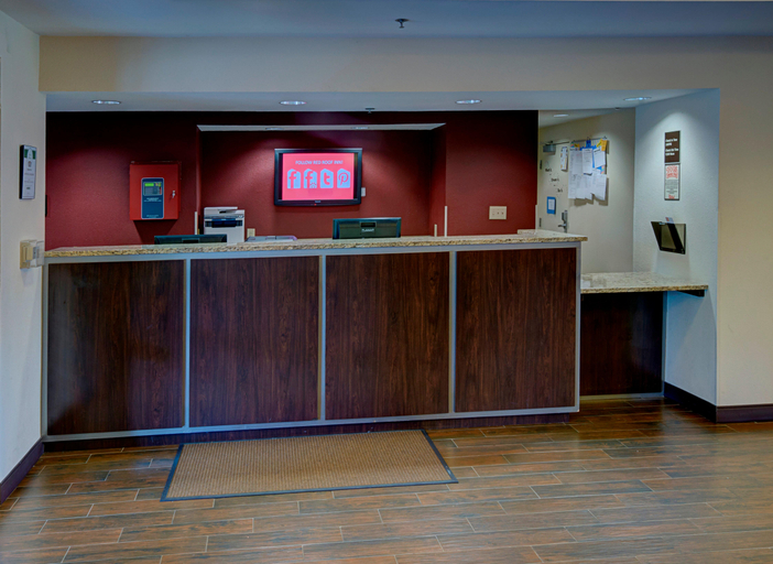 Public Area 2, Red Roof PLUS+ Raleigh Downtown – NCSU/Conv Center, Wake