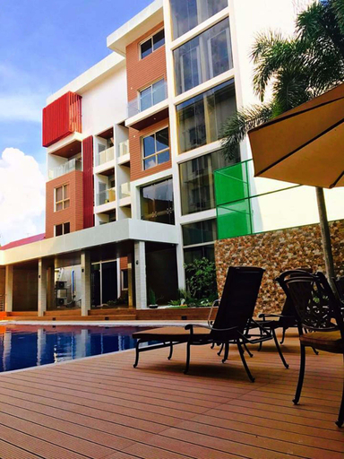 Exterior & Views 2, Savannah Resort Hotel, Angeles City