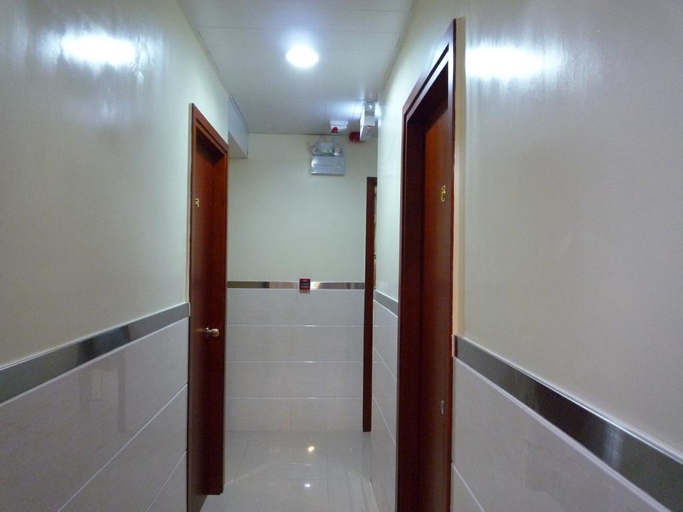 Others 5, E-Dragon Hotel, Kowloon
